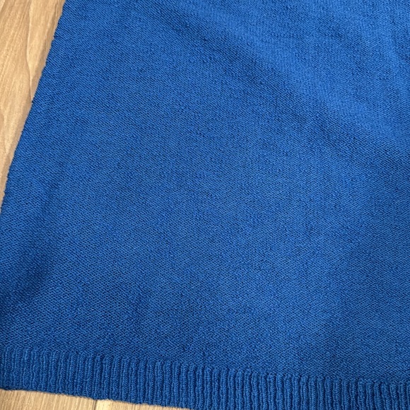 Top - Picture 3 of 5